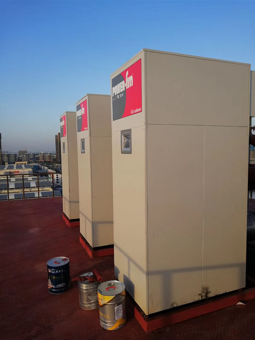 鄭州華南城8號(hào)廣場(chǎng)采暖工程